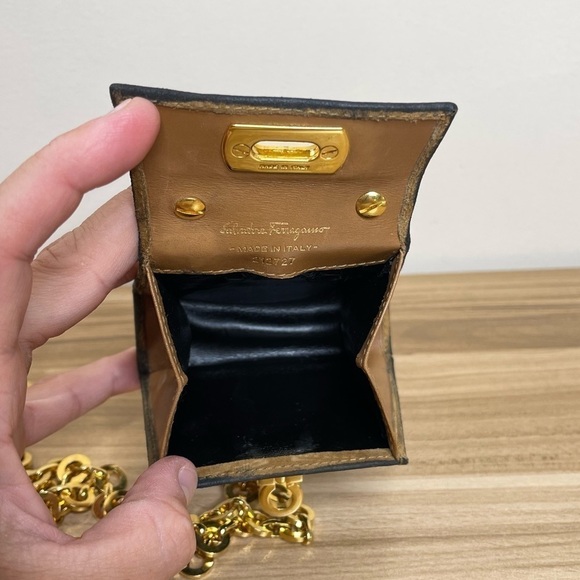 Salvatore Ferragamo Vintage Mini Gancini Bag - Picture 6 of 8